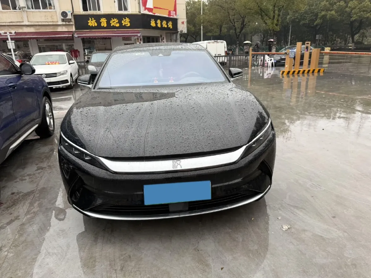 2021 BYD Han BEV 64.8KWH,autocango,china used car exporter,china ev exporter,chinese used car exporter,chinese used ev exporter