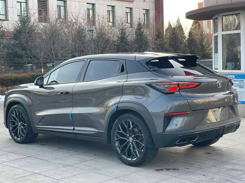 2022 ChangAn UNI-T 2.0T 233HP L4 8AT,autocango,china used car exporter,china ev exporter,chinese used car exporter,chinese used ev exporter
