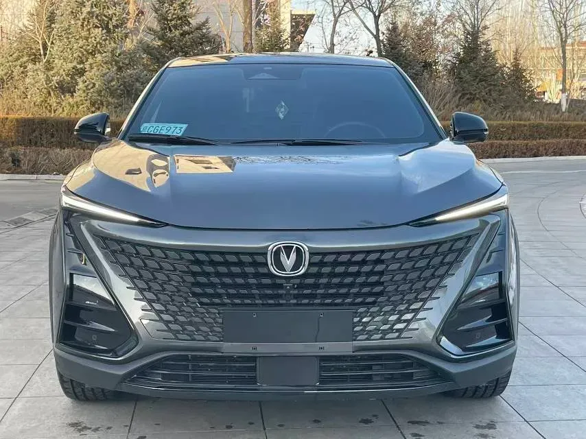 2022 ChangAn UNI-T 2.0T 233HP L4 8AT,autocango,china used car exporter,china ev exporter,chinese used car exporter,chinese used ev exporter