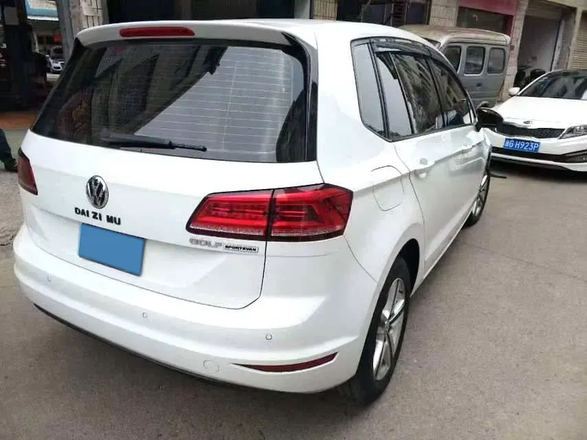 2018 Volkswagen Golf Sportsvan 1.6L 110HP L4 6AT,autocango,china used car exporter,china ev exporter,chinese used car exporter,chinese used ev exporter