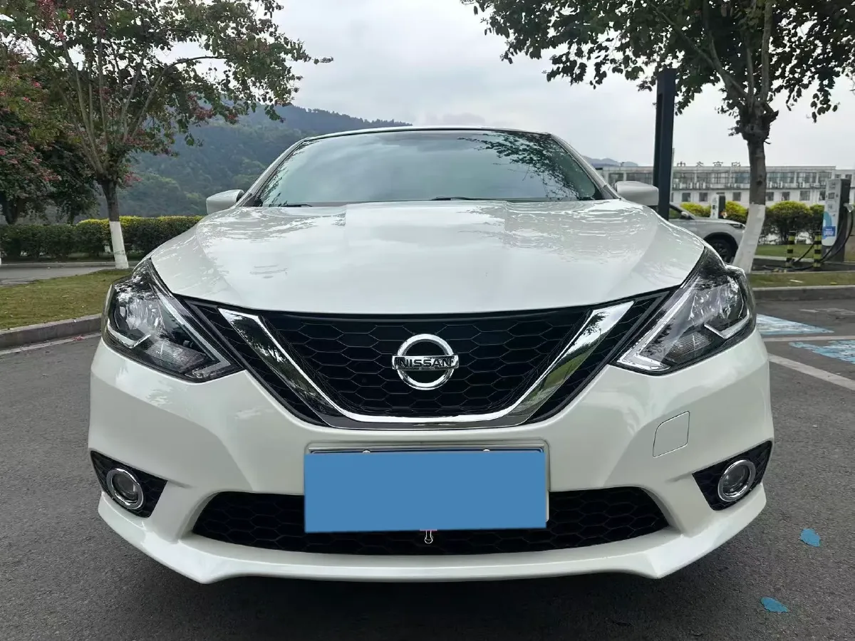 2021 Nissan Sylphy 1.6L 122HP L4 CVT,autocango,china used car exporter,china ev exporter,chinese used car exporter,chinese used ev exporter
