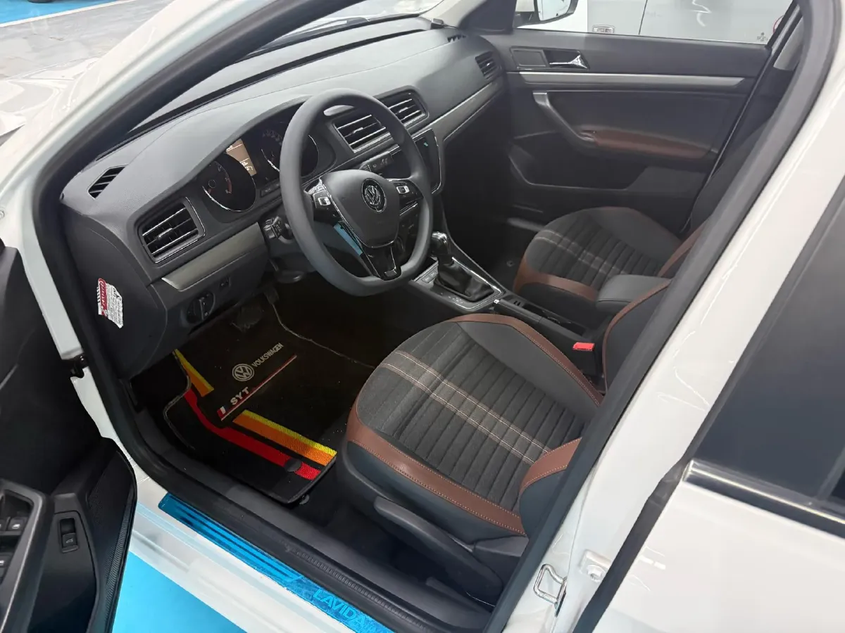 2019 Citroen C4L 1.2T 136HP L3 6AT,autocango,china used car exporter,china ev exporter,chinese used car exporter,chinese used ev exporter