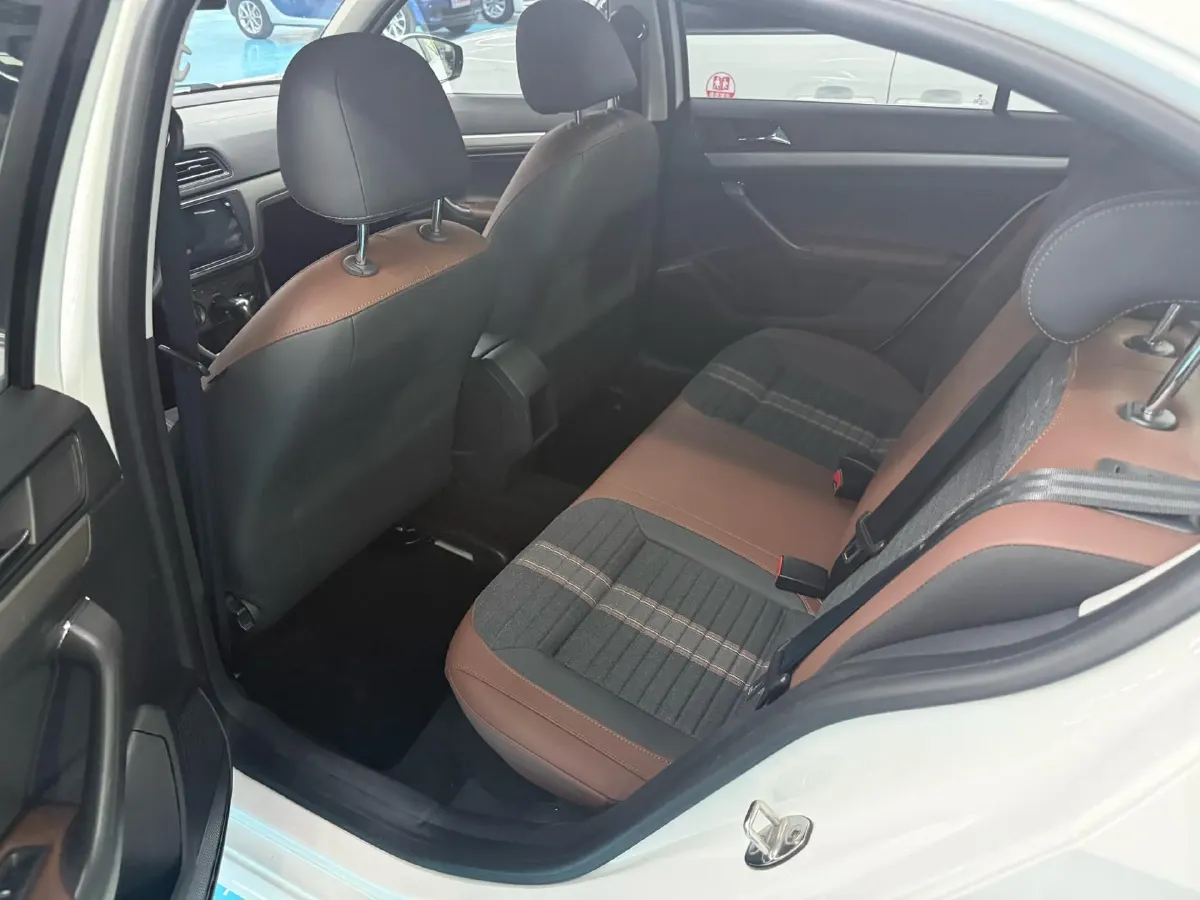 2019 Citroen C4L 1.2T 136HP L3 6AT,autocango,china used car exporter,china ev exporter,chinese used car exporter,chinese used ev exporter