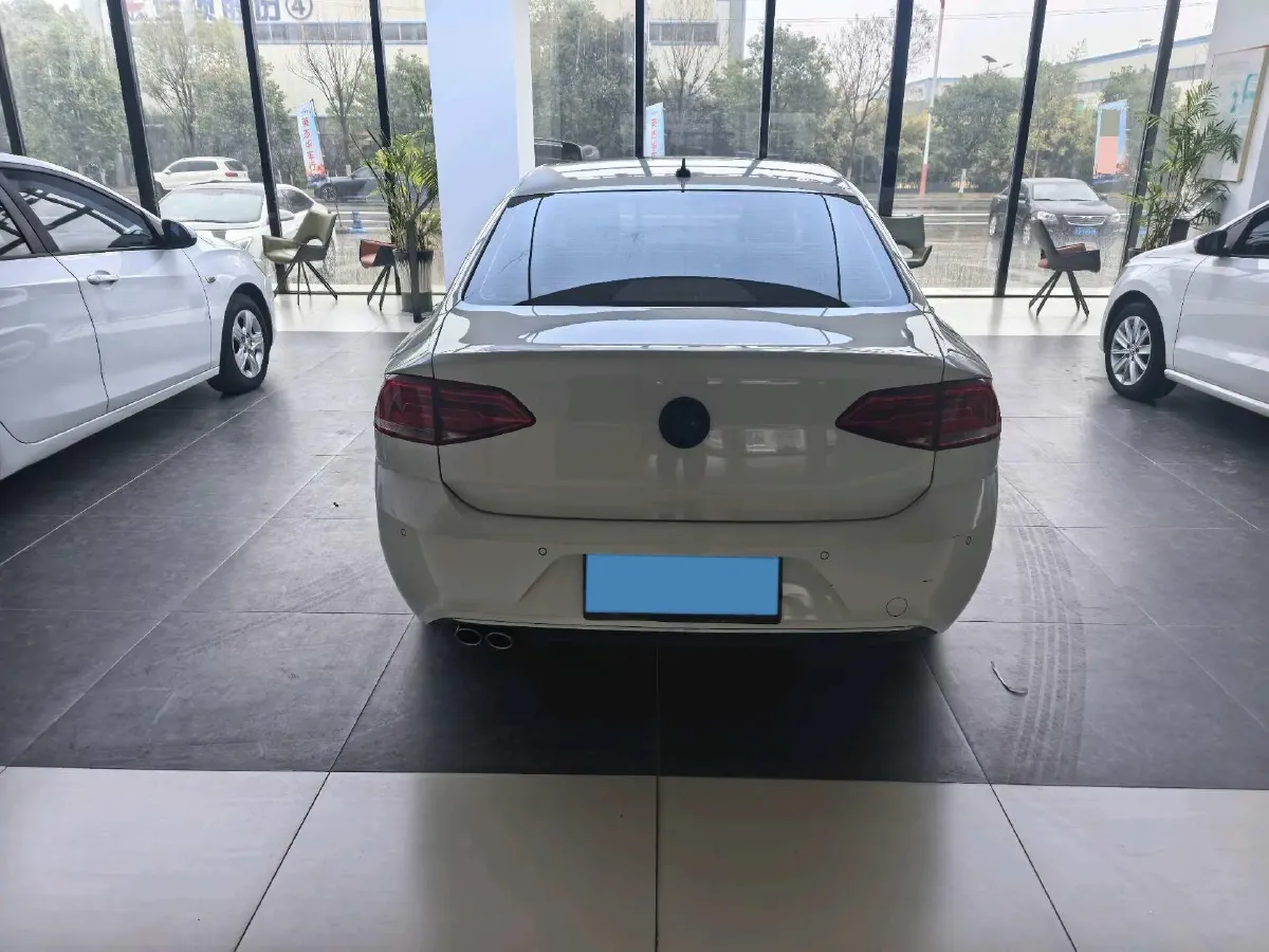 2017 Volkswagen Lamando 1.4T 150HP L4 7DCT,autocango,china used car exporter,china ev exporter,chinese used car exporter,chinese used ev exporter