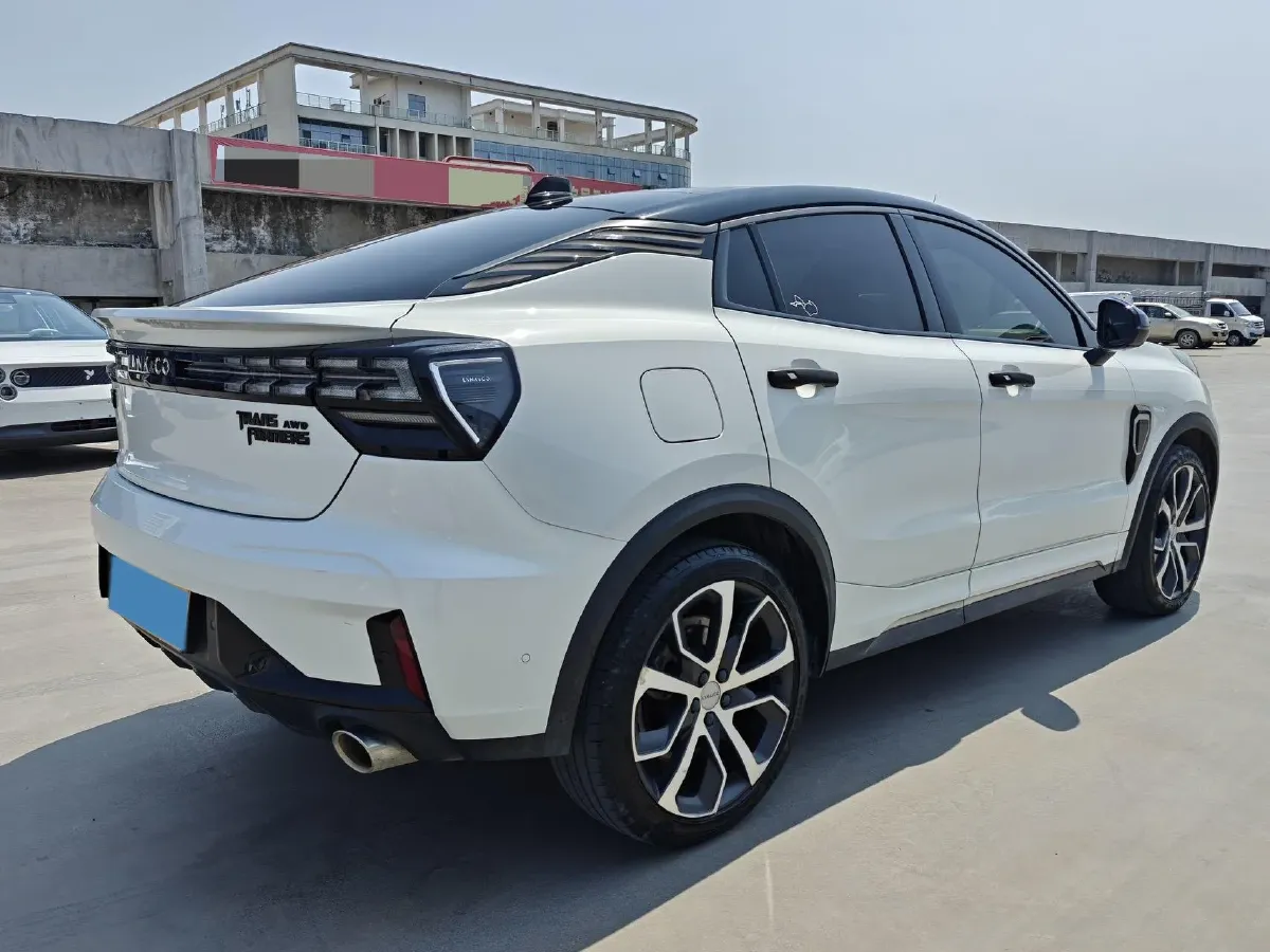 2020 LYNK&CO 05 2.0T 254HP L4 8AT,autocango,china used car exporter,china ev exporter,chinese used car exporter,chinese used ev exporter