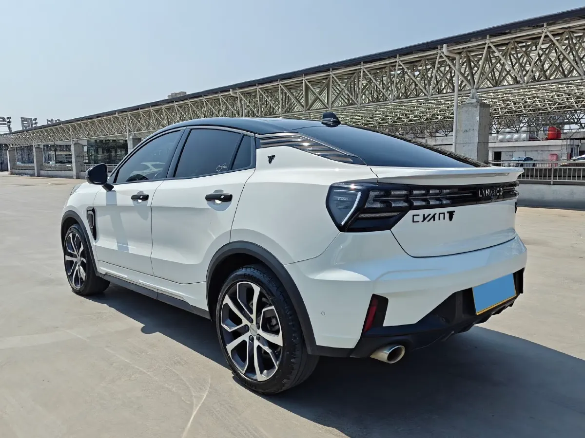 2020 LYNK&CO 05 2.0T 254HP L4 8AT,autocango,china used car exporter,china ev exporter,chinese used car exporter,chinese used ev exporter