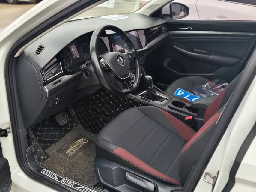 2019 Bestune T77 1.2T 143HP L4 7DCT,autocango,china used car exporter,china ev exporter,chinese used car exporter,chinese used ev exporter