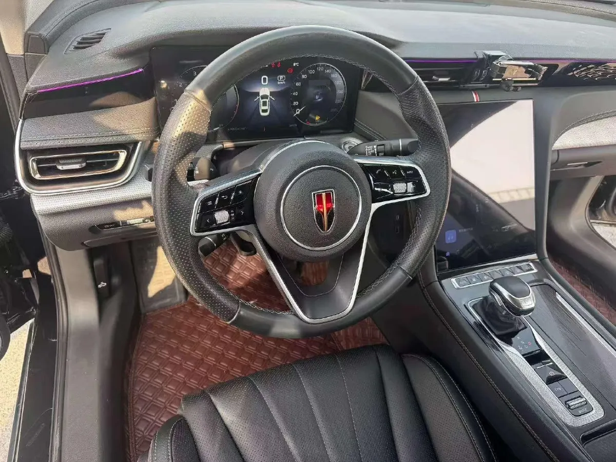 2024 HongQi H5 2.0T 224HP L4 8AT,autocango,china used car exporter,china ev exporter,chinese used car exporter,chinese used ev exporter