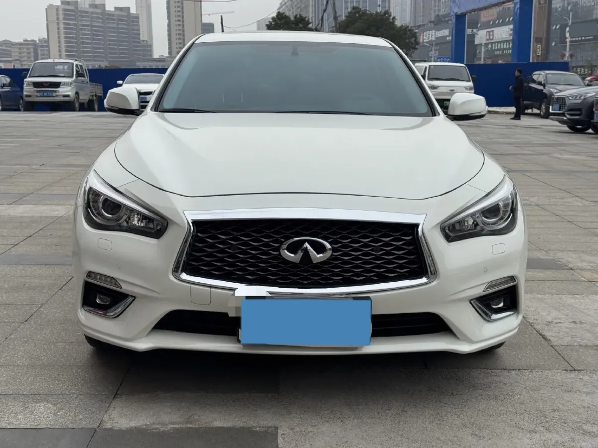 2022 Infiniti Q50L 2.0T 211HP L4 7AT,autocango,china used car exporter,china ev exporter,chinese used car exporter,chinese used ev exporter