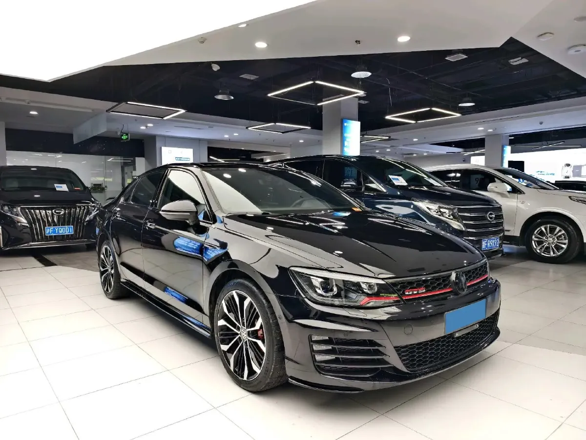 2017 Volkswagen Lamando 2.0T 220HP L4 7DCT,autocango,china used car exporter,china ev exporter,chinese used car exporter,chinese used ev exporter