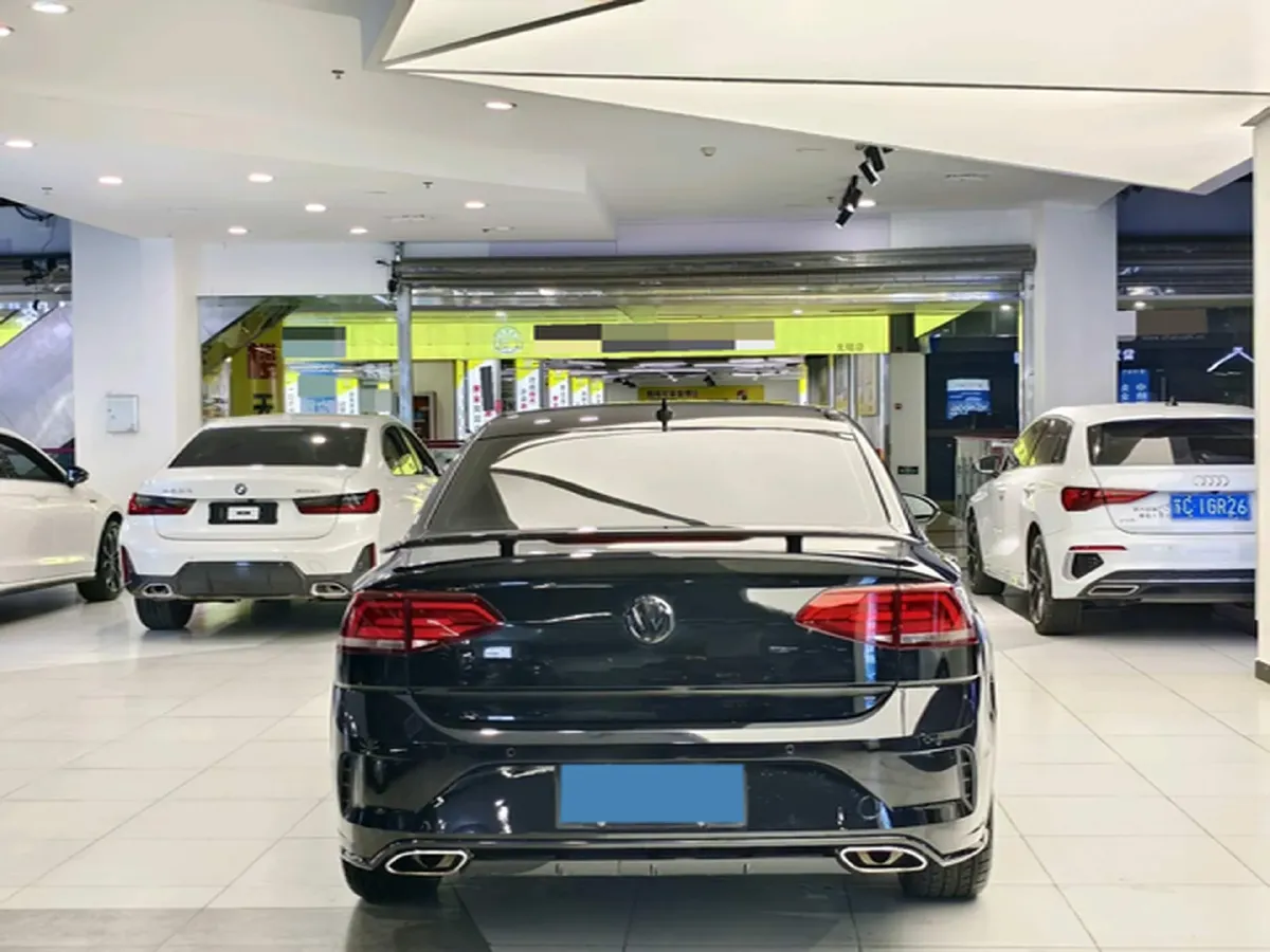 2017 Volkswagen Lamando 2.0T 220HP L4 7DCT,autocango,china used car exporter,china ev exporter,chinese used car exporter,chinese used ev exporter