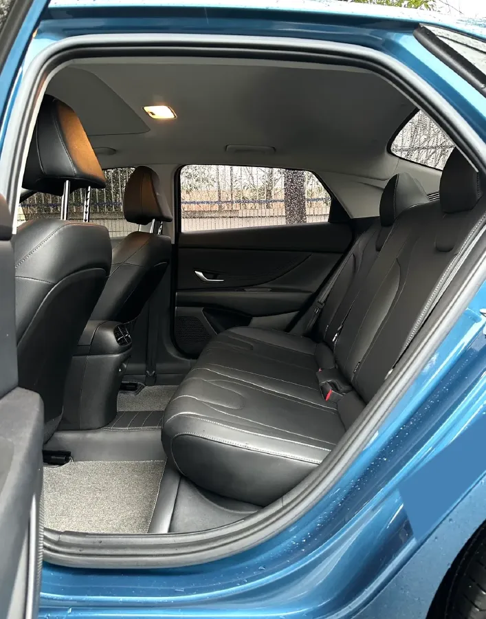 2022 Hyundai Elantra 1.5L 115HP L4 CVT,autocango,china used car exporter,china ev exporter,chinese used car exporter,chinese used ev exporter