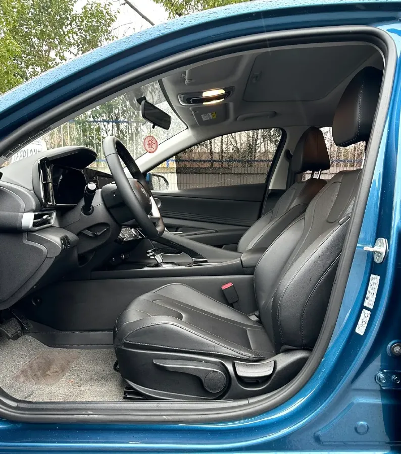 2022 Hyundai Elantra 1.5L 115HP L4 CVT,autocango,china used car exporter,china ev exporter,chinese used car exporter,chinese used ev exporter