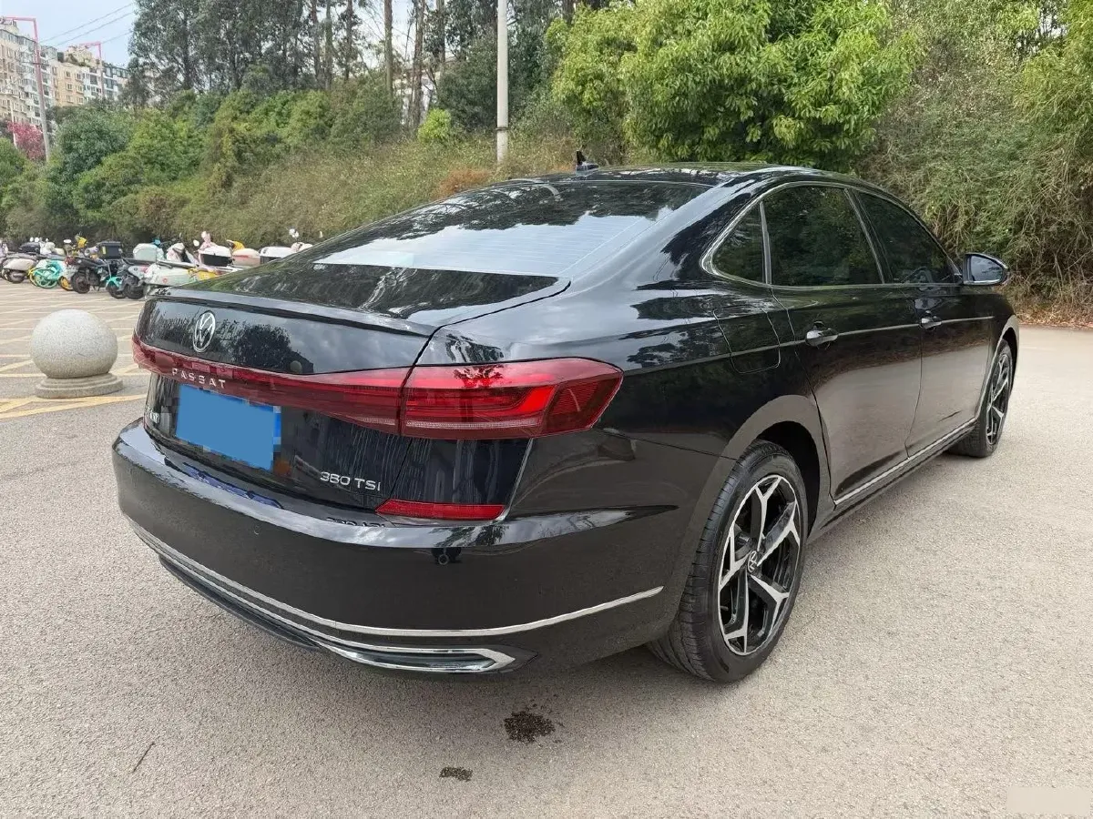 2024 Volkswagen Passat 2.0T 220HP L4 7DCT,autocango,china used car exporter,china ev exporter,chinese used car exporter,chinese used ev exporter