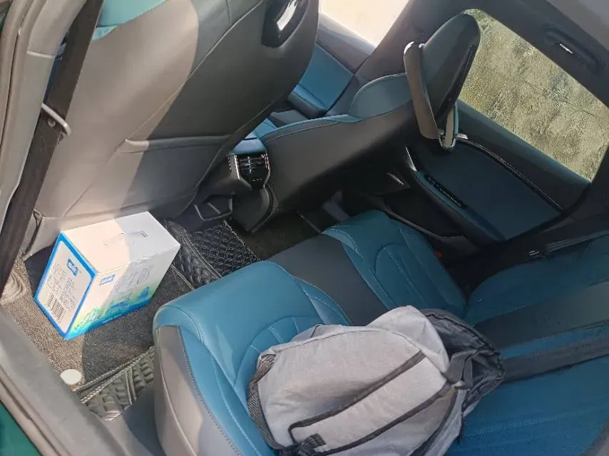 2023 MG 7 2.0T 261HP L4 9AT,autocango,china used car exporter,china ev exporter,chinese used car exporter,chinese used ev exporter