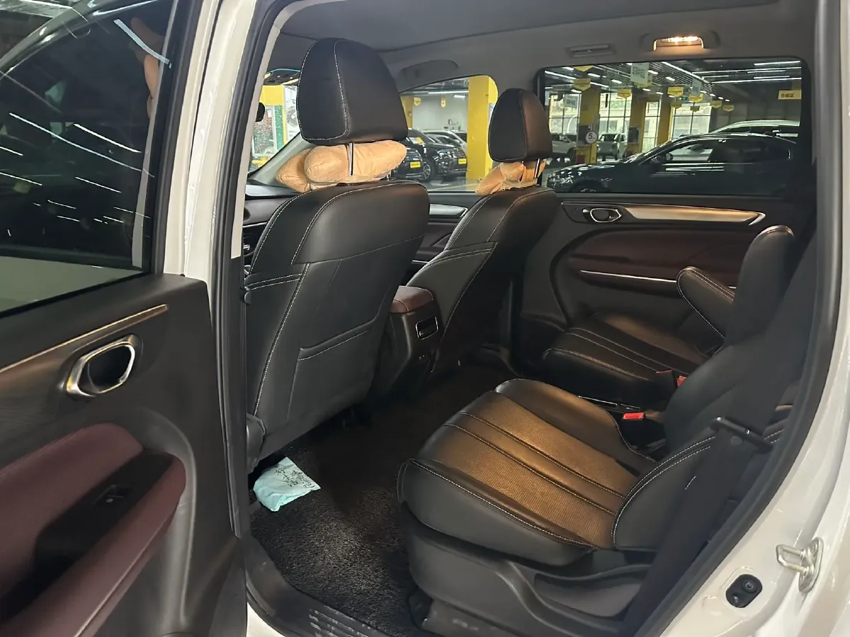 2021 GAC Trumpchi M6 1.5T 169HP L4 7DCT,autocango,china used car exporter,china ev exporter,chinese used car exporter,chinese used ev exporter