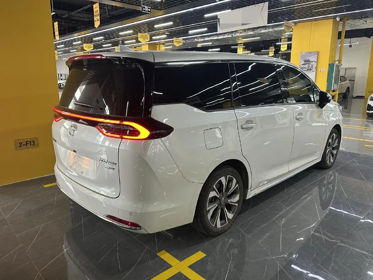 2021 GAC Trumpchi M6 1.5T 169HP L4 7DCT,autocango,china used car exporter,china ev exporter,chinese used car exporter,chinese used ev exporter