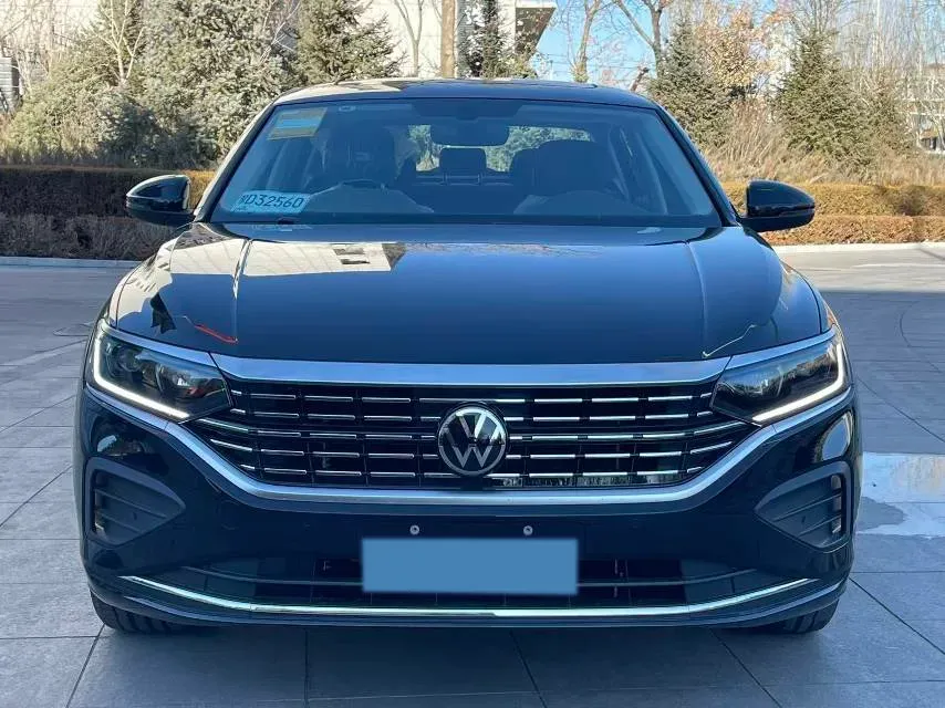 2026 Volkswagen Passat 2.0T 220HP L4 7DCT,autocango,china used car exporter,china ev exporter,chinese used car exporter,chinese used ev exporter