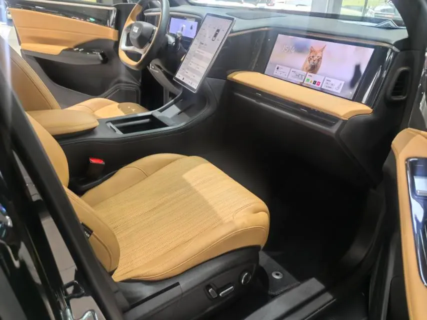 2024 Geely Galaxy L7 1.5T 163HP L4 3DHT PHEV 18.7KWH,autocango,china used car exporter,china ev exporter,chinese used car exporter,chinese used ev exporter