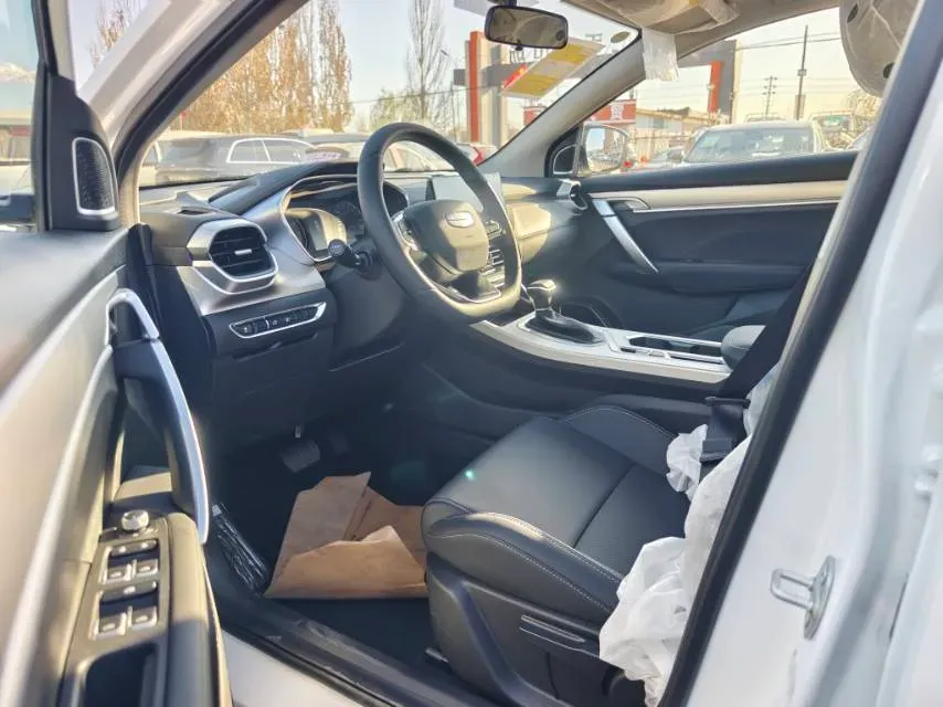 2025 Geely Coolray 1.5L 126HP L4 CVT,autocango,china used car exporter,china ev exporter,chinese used car exporter,chinese used ev exporter