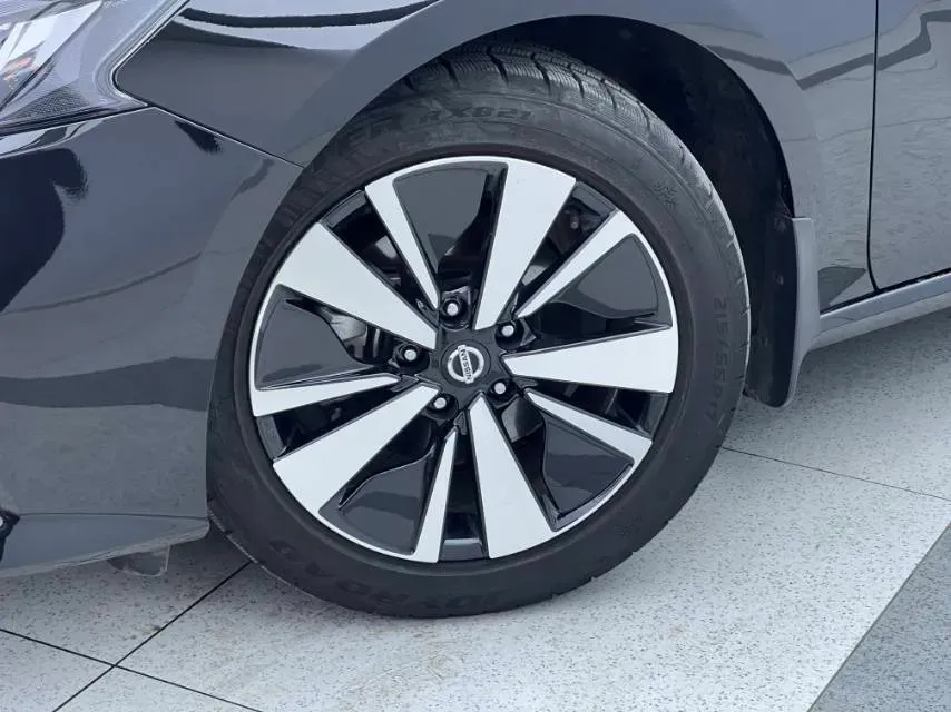 2021 Nissan Teana 2.0L 156HP L4 CVT,autocango,china used car exporter,china ev exporter,chinese used car exporter,chinese used ev exporter