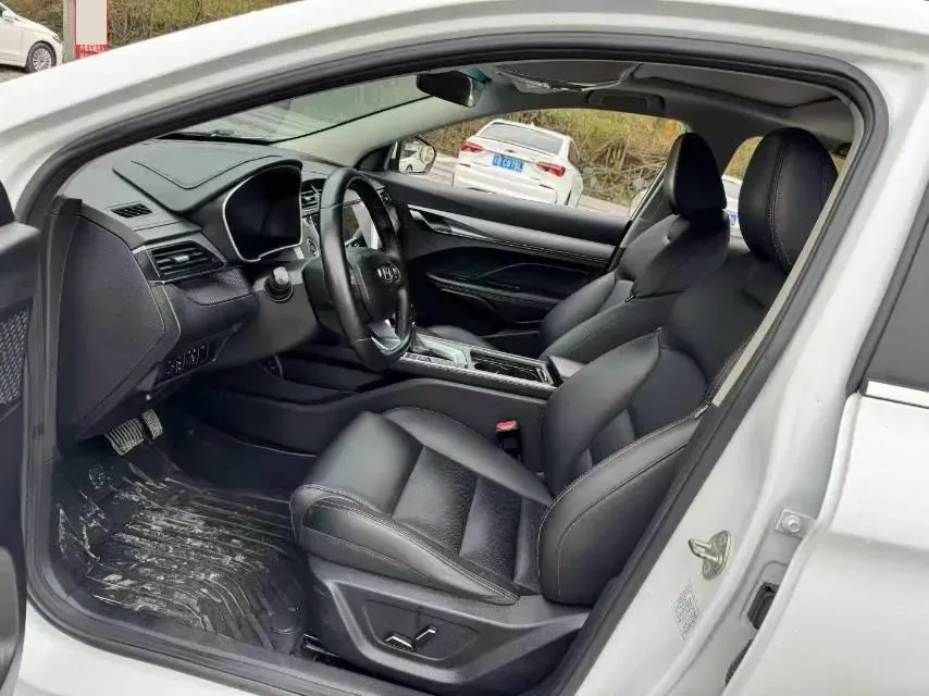 2019 Geely Binray 1.0T 136HP L3 6DCT,autocango,china used car exporter,china ev exporter,chinese used car exporter,chinese used ev exporter