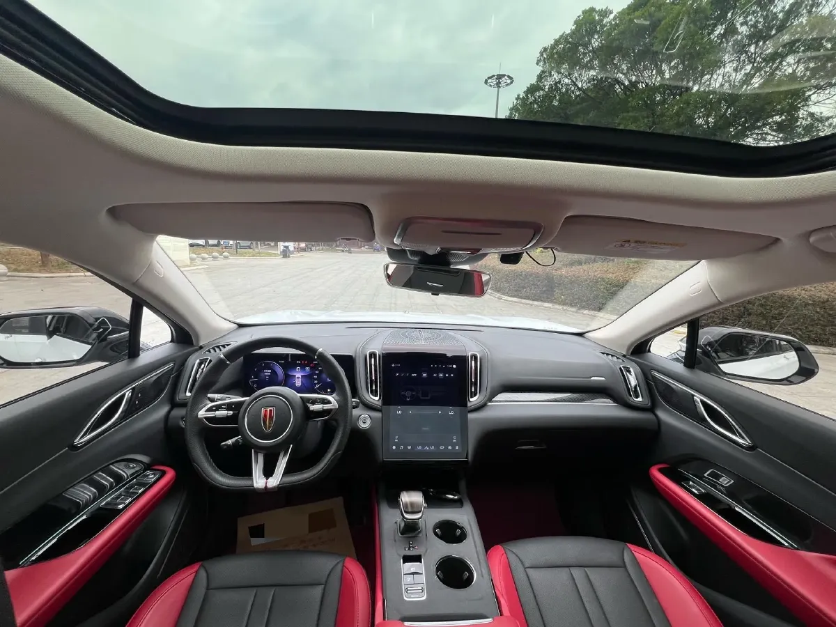 2023 HongQi HS3 1.5T 169HP L4 1DHT Hybrid 1.83KWH,autocango,china used car exporter,china ev exporter,chinese used car exporter,chinese used ev exporter