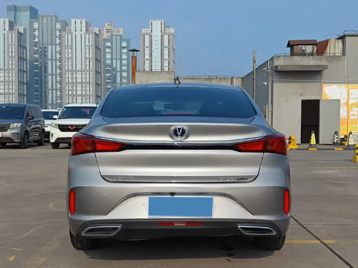 2022 ChangAn Eado 1.6L 128HP L4 CVT,autocango,china used car exporter,china ev exporter,chinese used car exporter,chinese used ev exporter