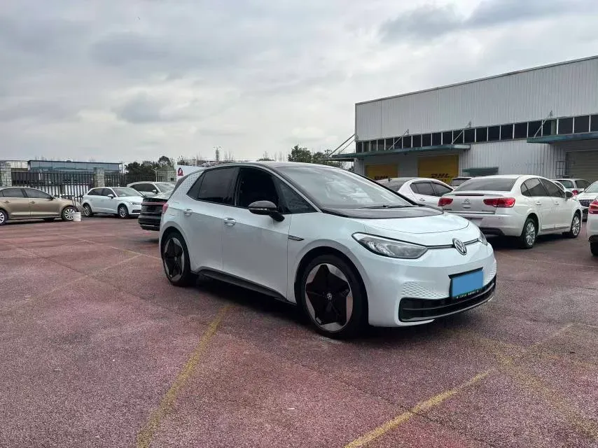 2023 Volkswagen Golf 1.4T 150HP L4 7DCT,autocango,china used car exporter,china ev exporter,chinese used car exporter,chinese used ev exporter