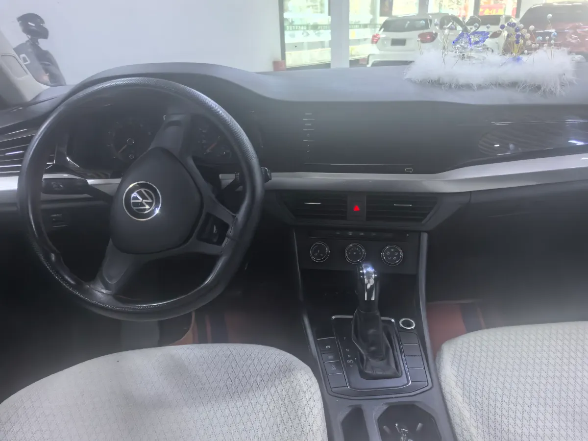 2021 Volkswagen Bora 1.5L 113HP L4 6AT,autocango,china used car exporter,china ev exporter,chinese used car exporter,chinese used ev exporter