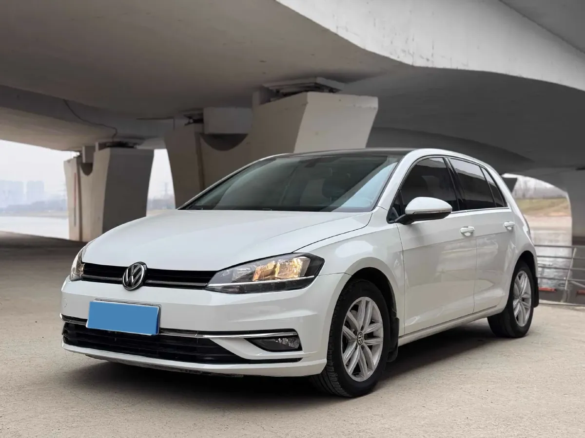 2018 Volkswagen Golf 1.4T 131HP L4 7DCT,autocango,china used car exporter,china ev exporter,chinese used car exporter,chinese used ev exporter