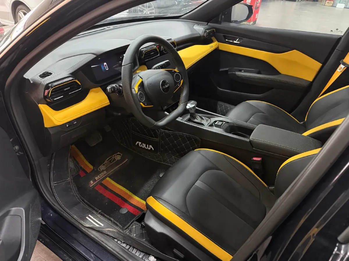 2023 DongFeng Aeolus YiXuan 1.5T 197HP L4 6DCT,autocango,china used car exporter,china ev exporter,chinese used car exporter,chinese used ev exporter