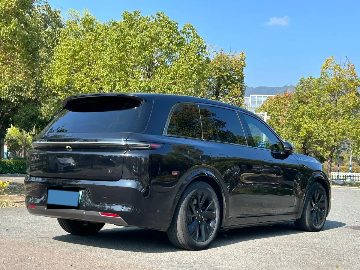 2023 Li L7 Range Extended 154HP REEV 40.9KWH,autocango,china used car exporter,china ev exporter,chinese used car exporter,chinese used ev exporter