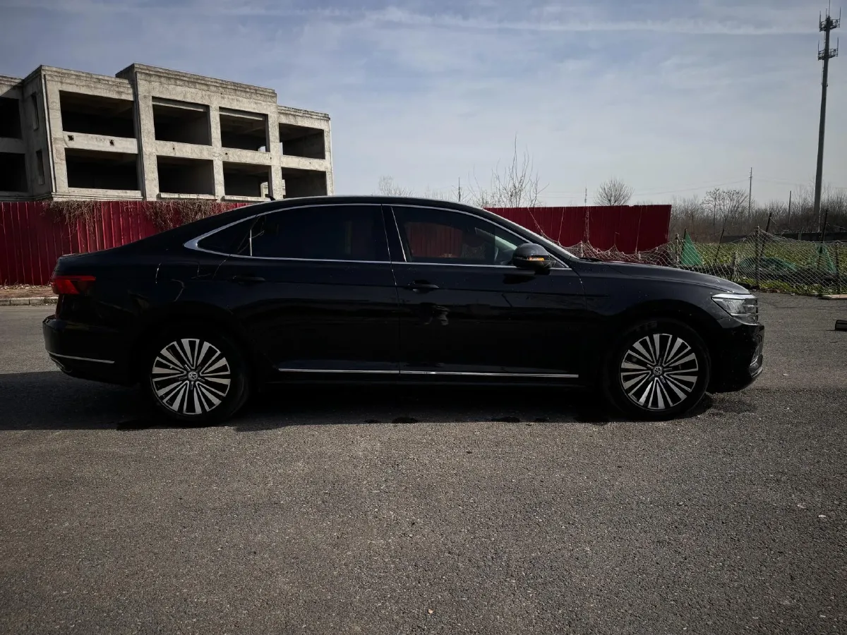 2019 Skoda Kodiak 2.0T 186HP L4 7DCT,autocango,china used car exporter,china ev exporter,chinese used car exporter,chinese used ev exporter