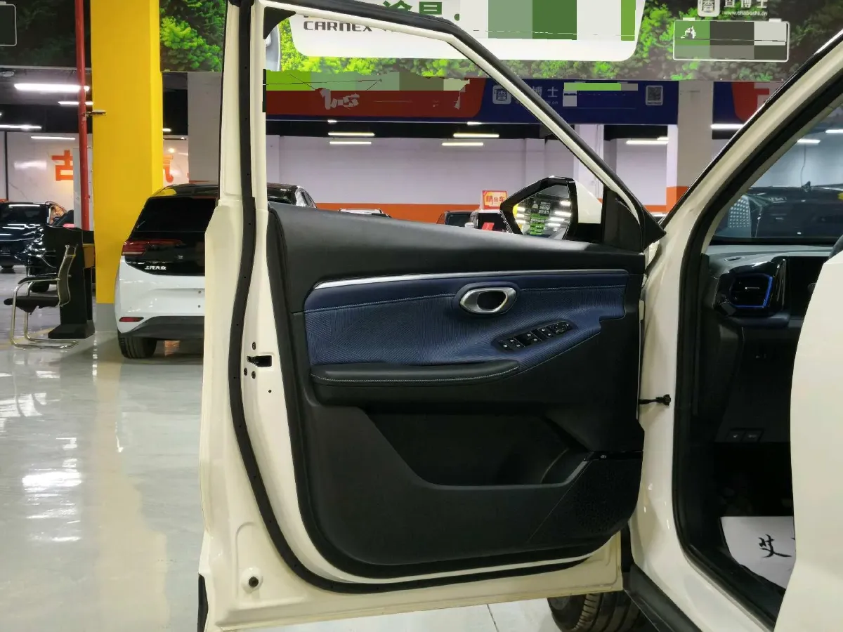 2023 GAC Trumpchi GS3 1.5T 177HP L4 7DCT,autocango,china used car exporter,china ev exporter,chinese used car exporter,chinese used ev exporter