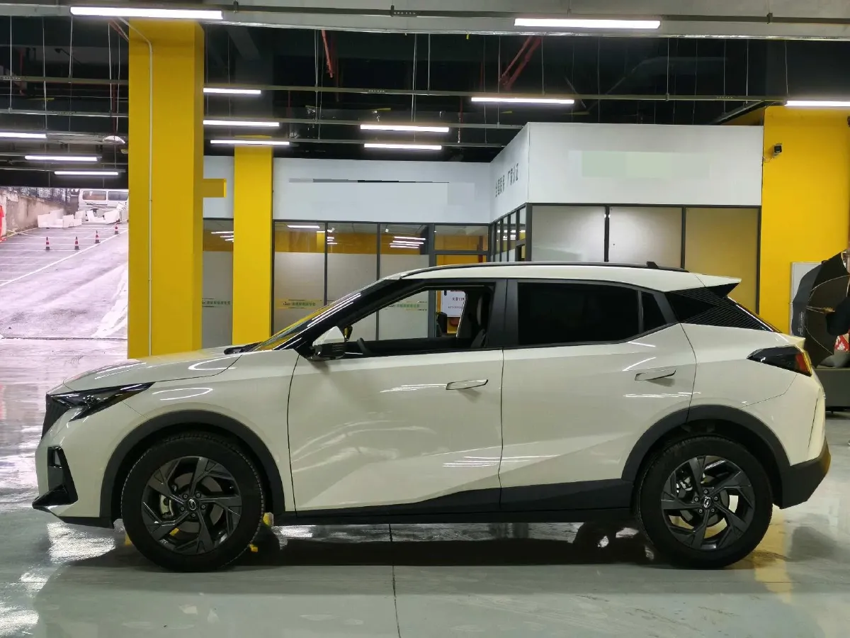 2023 GAC Trumpchi GS3 1.5T 177HP L4 7DCT,autocango,china used car exporter,china ev exporter,chinese used car exporter,chinese used ev exporter