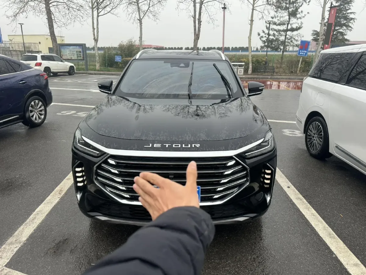 2021 Jetour X70 Plus 1.6T 197HP L4 7DCT,autocango,china used car exporter,china ev exporter,chinese used car exporter,chinese used ev exporter