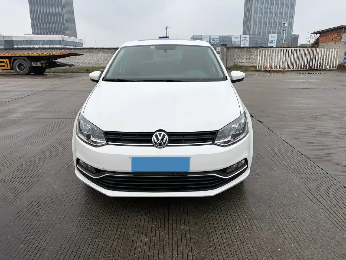 2016 Volkswagen Polo 1.6L 110HP L4 6AT,autocango,china used car exporter,china ev exporter,chinese used car exporter,chinese used ev exporter