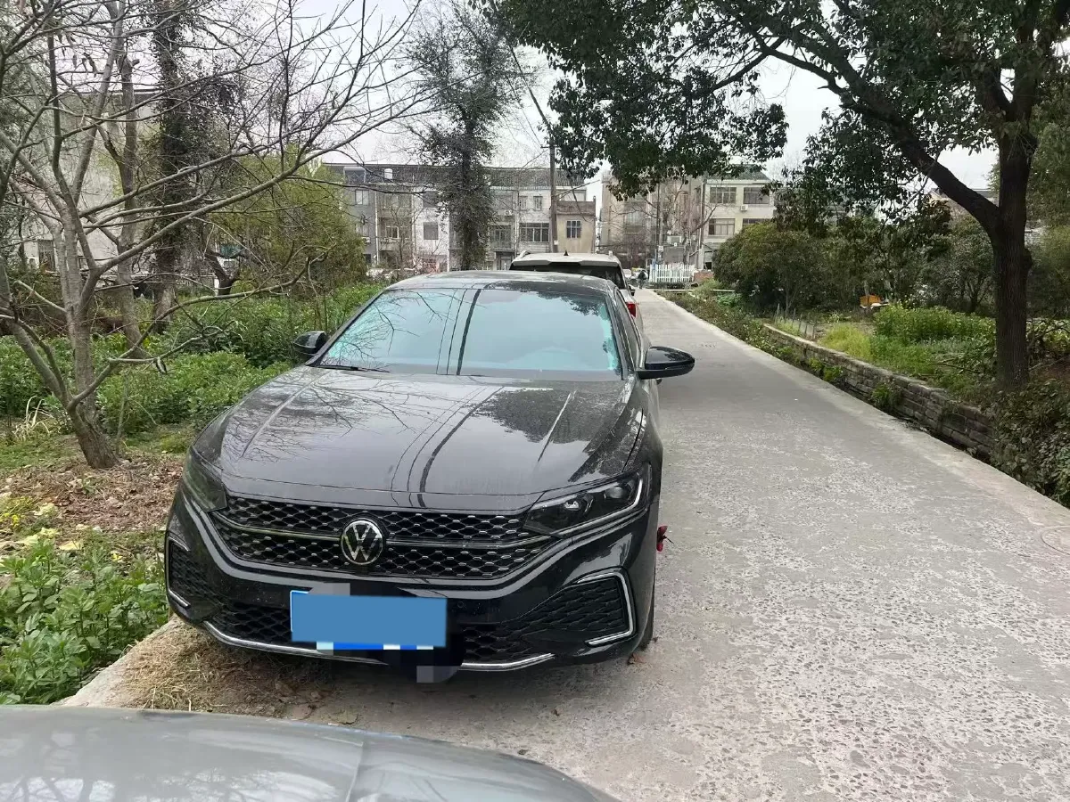 2026 Volkswagen Passat 2.0T 186HP L4 7DCT,autocango,china used car exporter,china ev exporter,chinese used car exporter,chinese used ev exporter