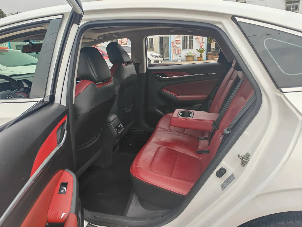 2020 ChangAn Eado 1.4T 158HP L4 7DCT,autocango,china used car exporter,china ev exporter,chinese used car exporter,chinese used ev exporter