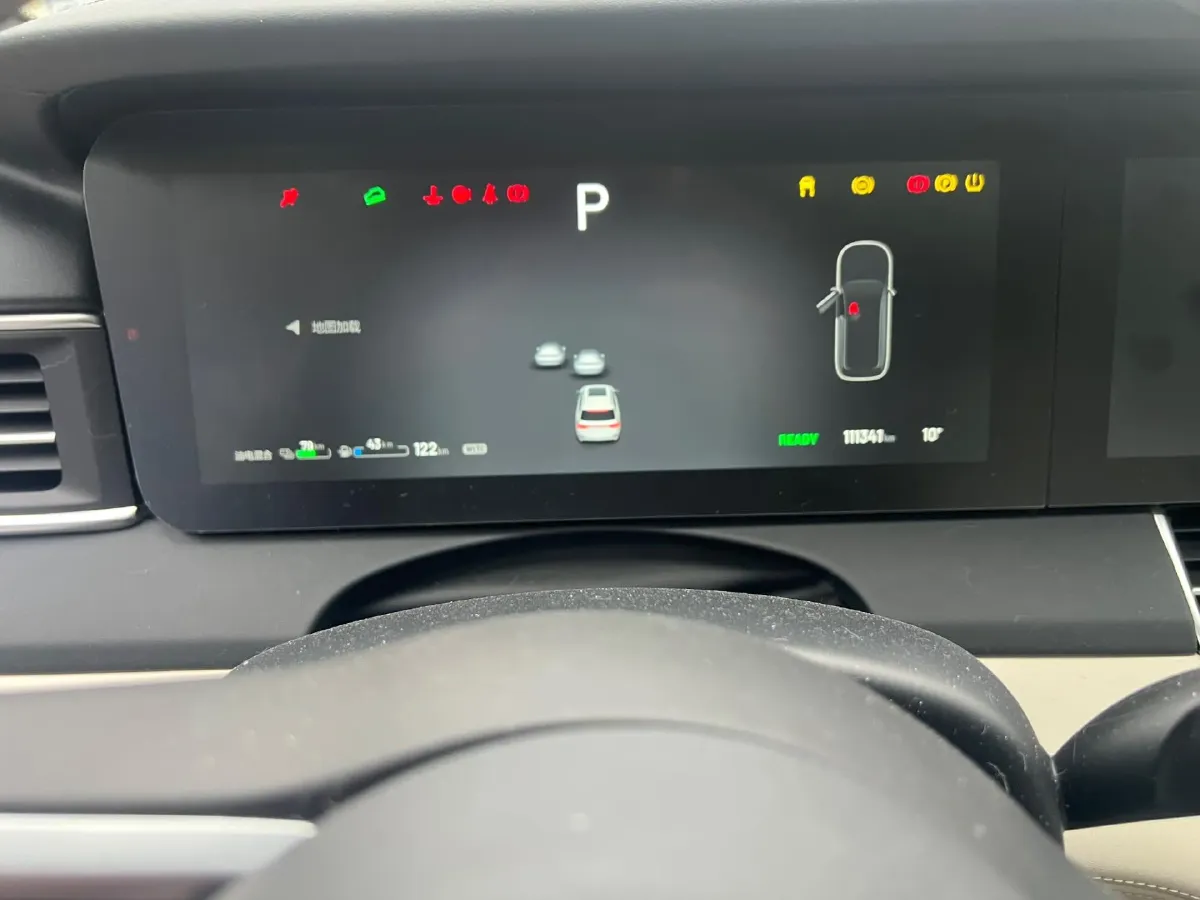 2020 Li ONE Range Extended 131HP REEV 40.5KWH,autocango,china used car exporter,china ev exporter,chinese used car exporter,chinese used ev exporter