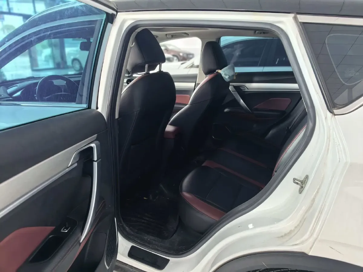 2021 Geely Coolray 1.4T 141HP L4 6DCT,autocango,china used car exporter,china ev exporter,chinese used car exporter,chinese used ev exporter