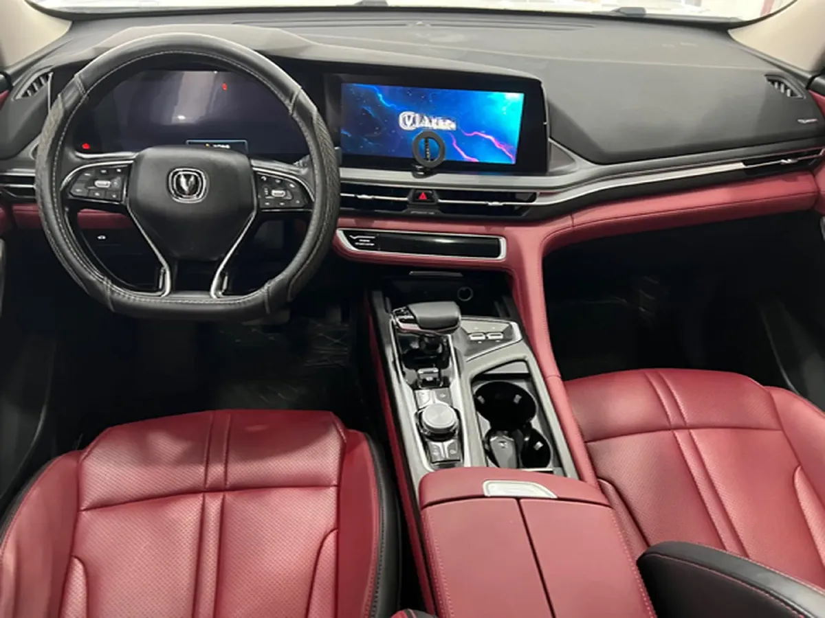 2020 ChangAn CS75 Plus 2.0T 233HP L4 8AT,autocango,china used car exporter,china ev exporter,chinese used car exporter,chinese used ev exporter