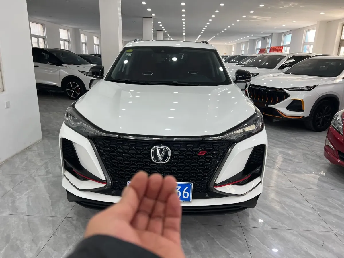 2020 ChangAn CS75 Plus 2.0T 233HP L4 8AT,autocango,china used car exporter,china ev exporter,chinese used car exporter,chinese used ev exporter