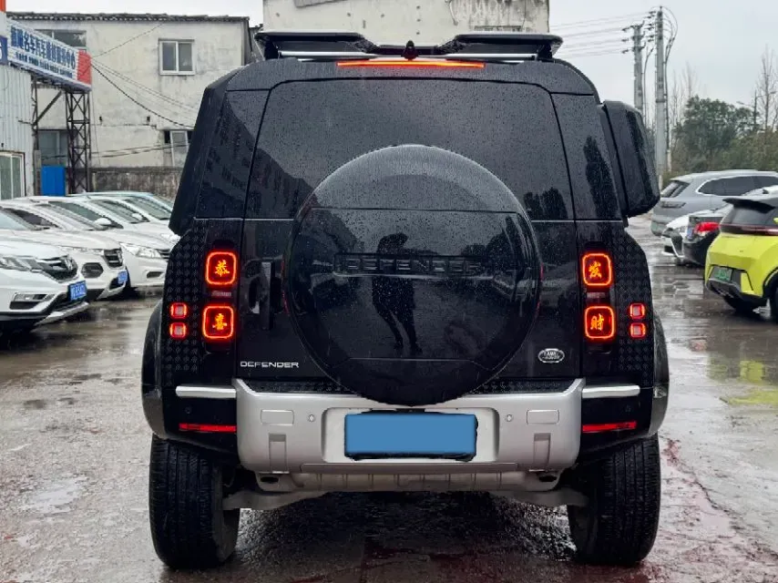 2024 Land Rover Defender 3.0T 400HP L6 8AT,autocango,china used car exporter,china ev exporter,chinese used car exporter,chinese used ev exporter