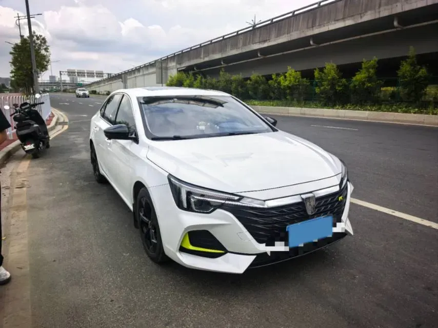2020 Roewe i6 MAX 1.5T 173HP L4 7DCT,autocango,china used car exporter,china ev exporter,chinese used car exporter,chinese used ev exporter