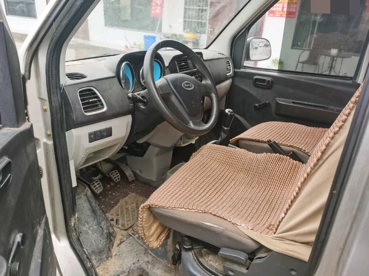 2018 Karry YouJin 1.5L 116HP L4 5MT,autocango,china used car exporter,china ev exporter,chinese used car exporter,chinese used ev exporter