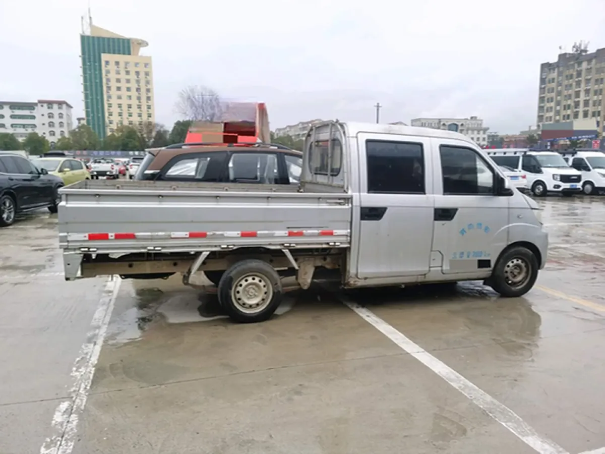 2018 Karry YouJin 1.5L 116HP L4 5MT,autocango,china used car exporter,china ev exporter,chinese used car exporter,chinese used ev exporter
