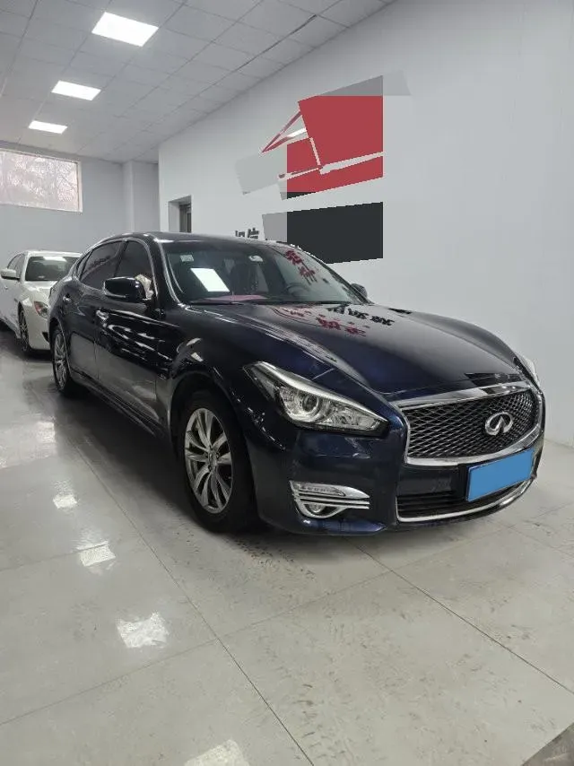 2019 Alfa Romeo Giulia 2.0T 280HP L4 8AT,autocango,china used car exporter,china ev exporter,chinese used car exporter,chinese used ev exporter