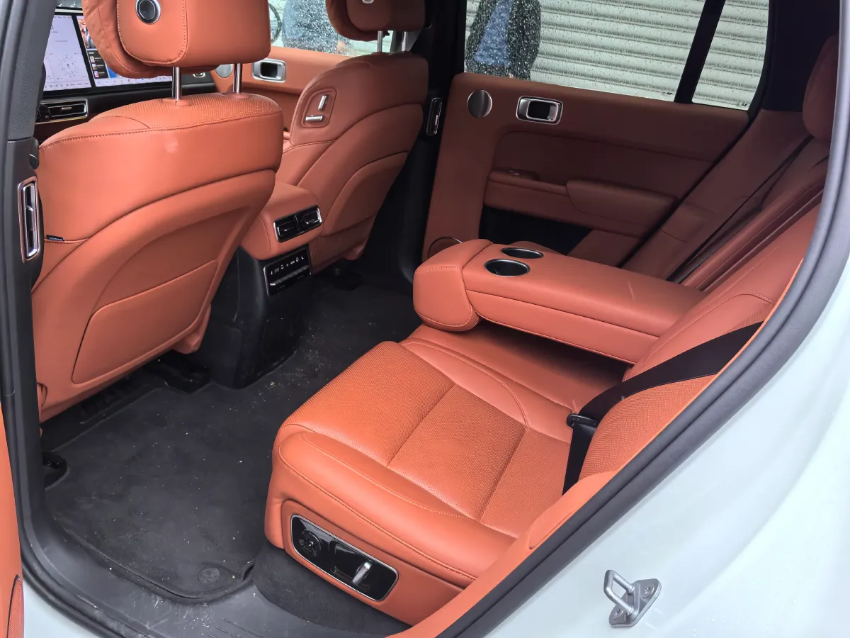 2023 Li L7 Range Extended 154HP REEV 40.9KWH,autocango,china used car exporter,china ev exporter,chinese used car exporter,chinese used ev exporter